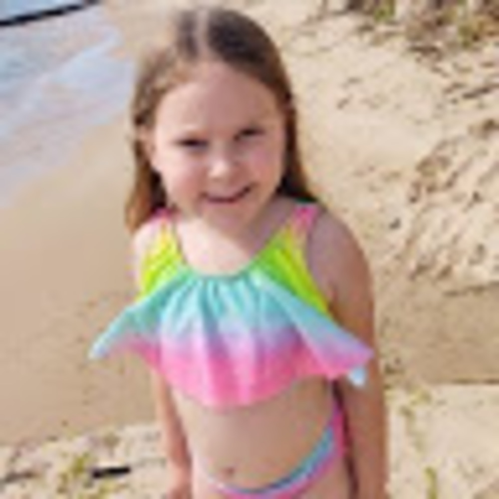 Meet your Posher, Charron